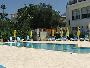 Watermill Hotel Kyrenia  Exterior foto